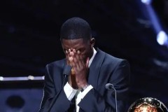 阿森纳轮换阵容策略下四线作战零封对手，赛季目标解析